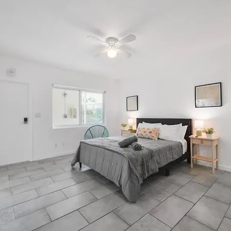 Fabulous Studio 15 Min From The Beach Miami Exterior foto